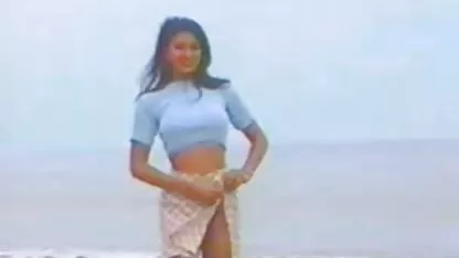 彼女licks彼のトロトロしたcums彼女のおっぱい 女 えー ぶ い
