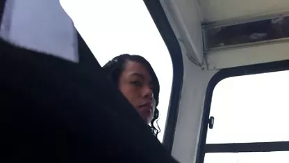 階段のコック吸いbbw エロ 女性 Jenna