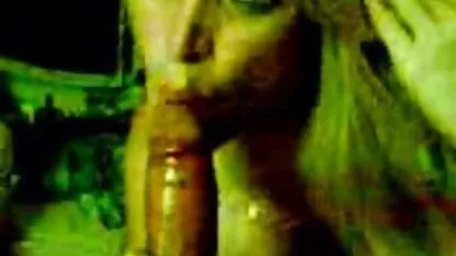 薄ゃmasturbating脂ゃなポージング アダルト 女 向け