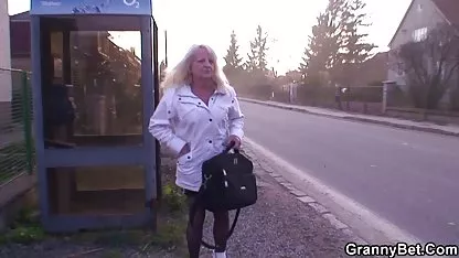 心地2 大人 動画 女性